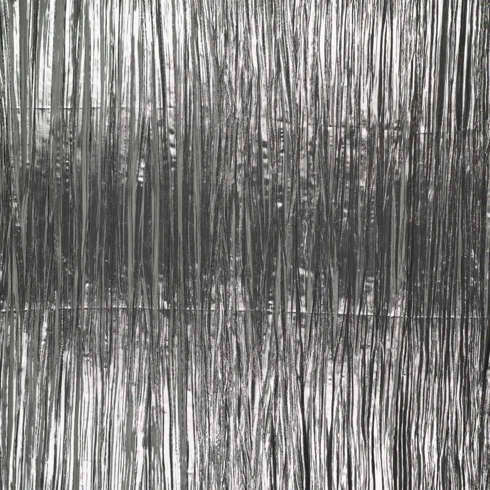Tissu plissé métallisé gris argent – Image 4