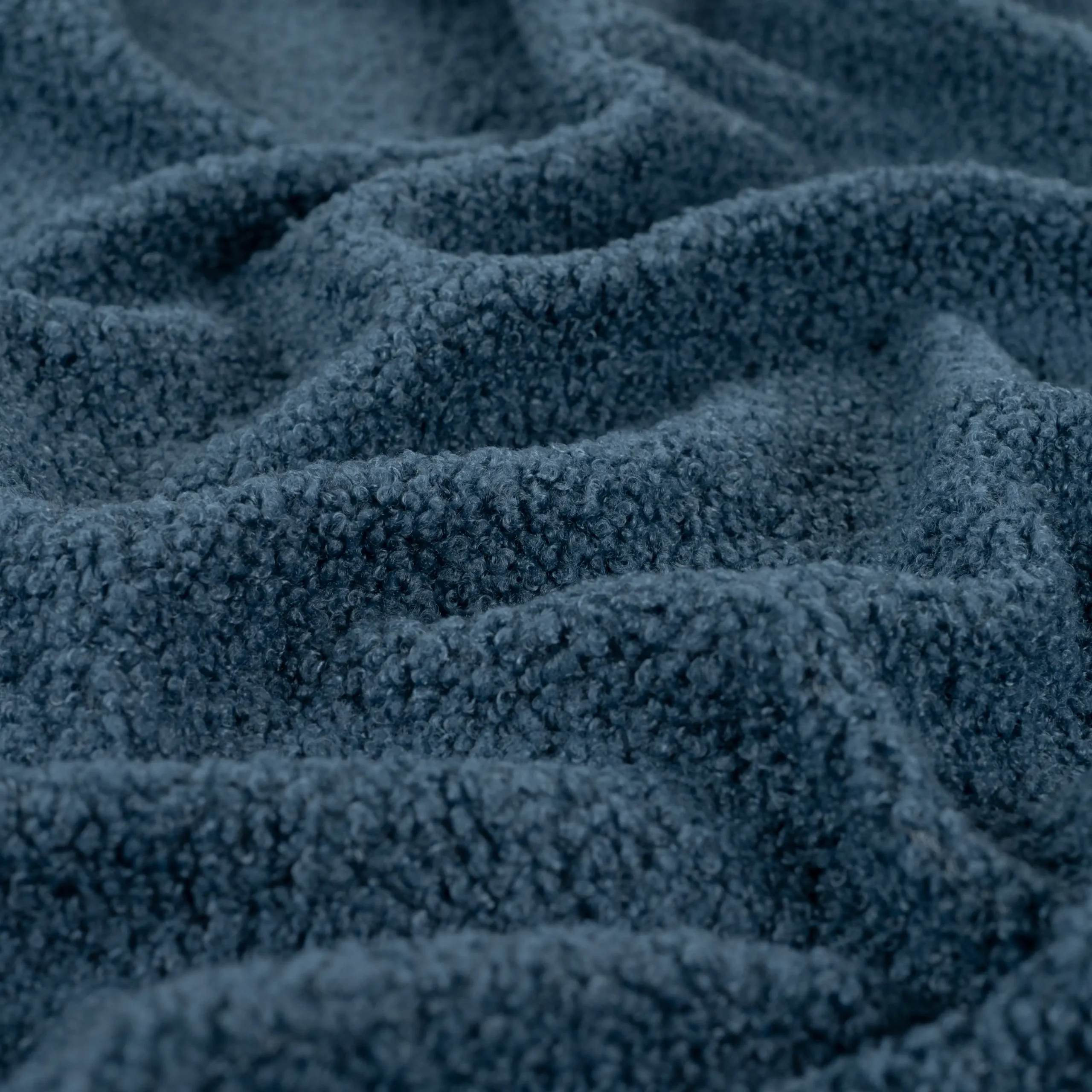 Tissu teddy bouclette soft denim – Image 3