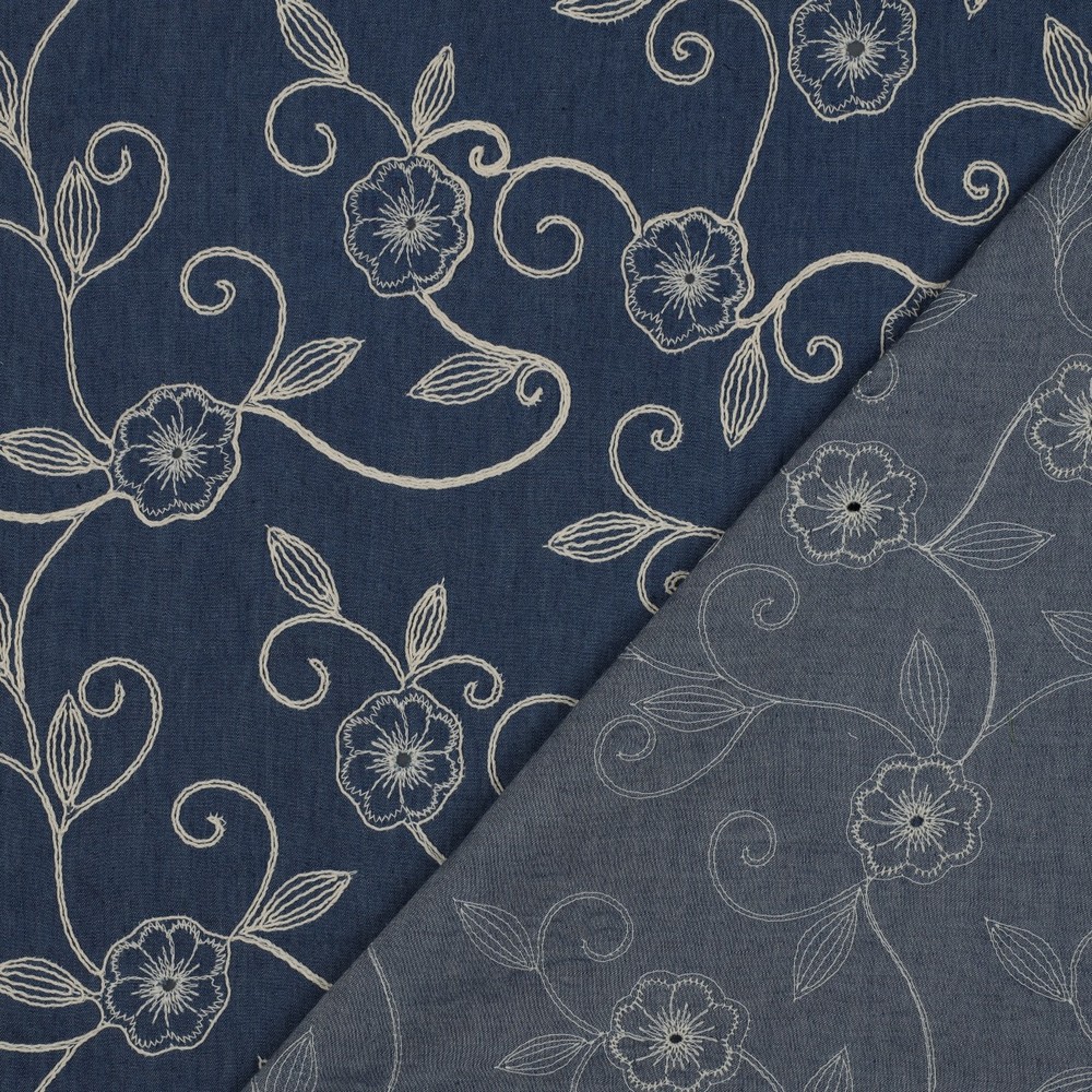 Jean Chambray brodé fleurs Lola – Image 4