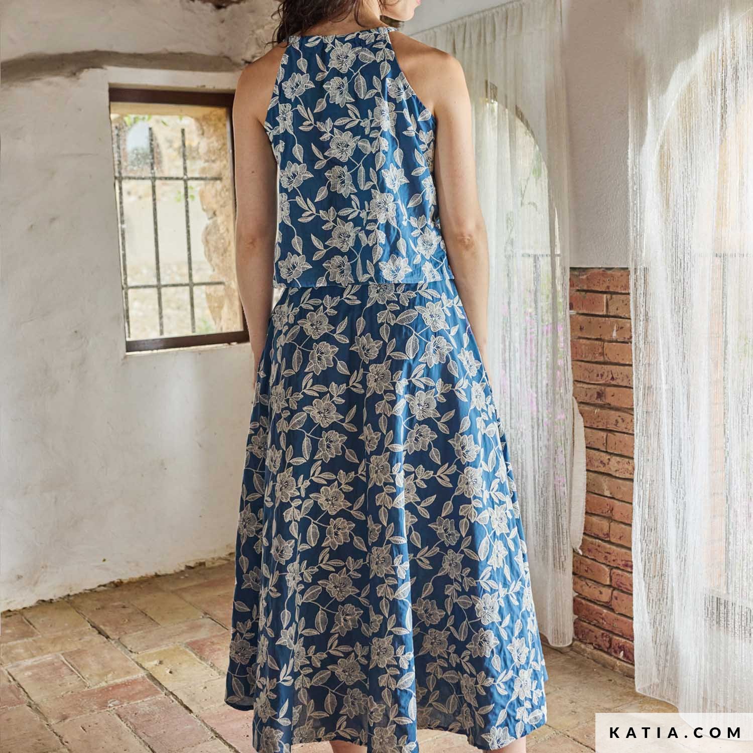Voile de coton jean brodé fleurs – Image 5