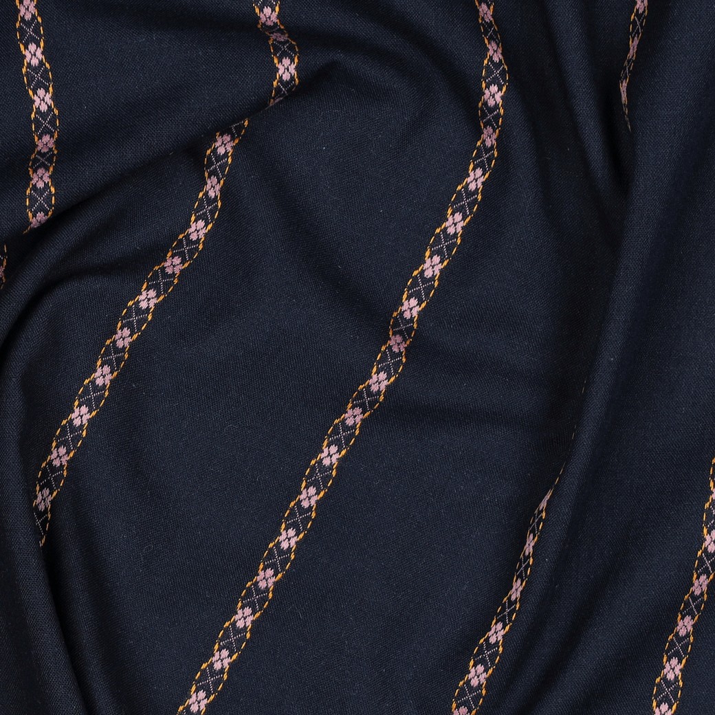 Voile de coton jacquard lignes brodées